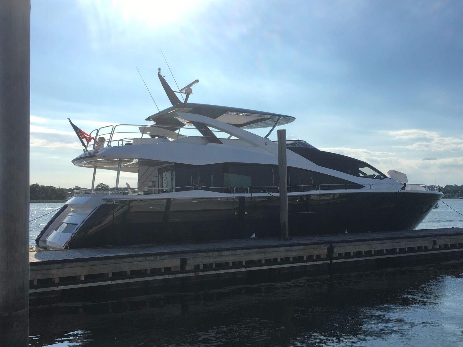 86 ft yacht