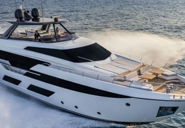 94' Ferretti Yachts 2019