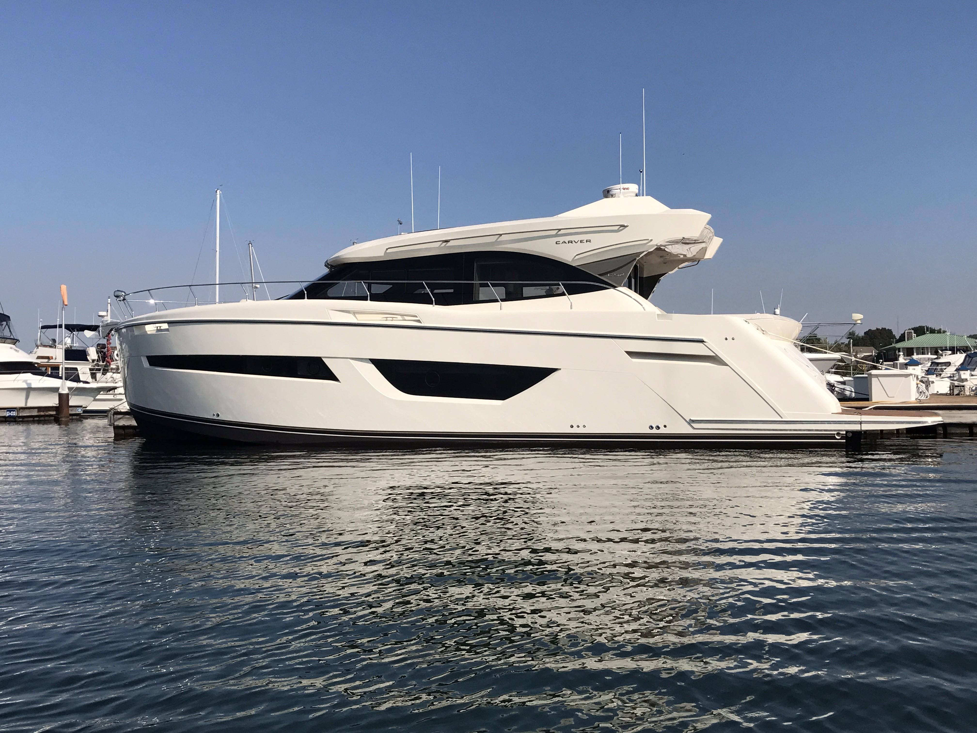 52 carver yacht for sale