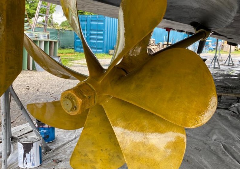 Mrs Z Yacht for Sale 70 Hatteras Yachts Miami, FL Denison Yacht Sales