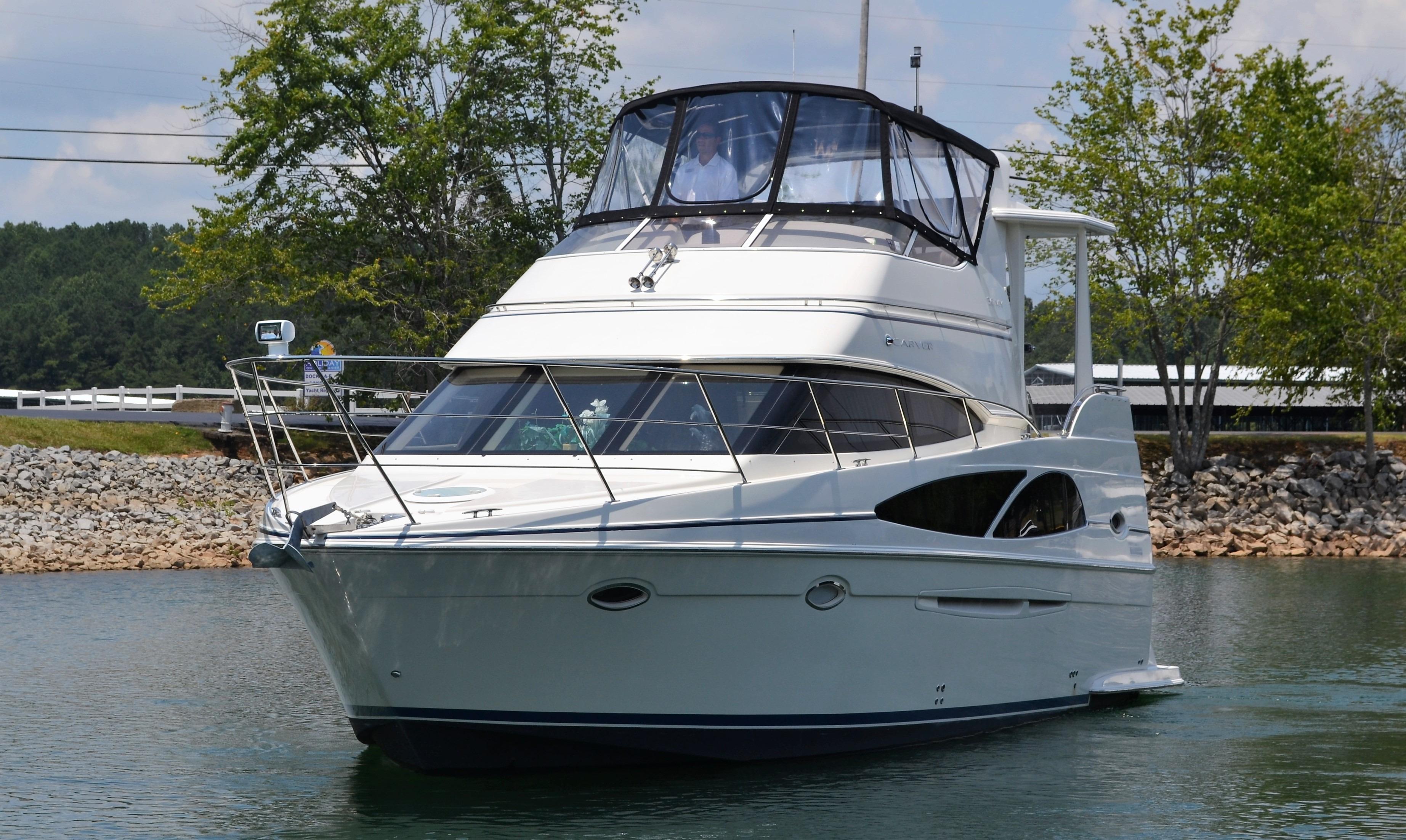 36 foot carver motor yacht