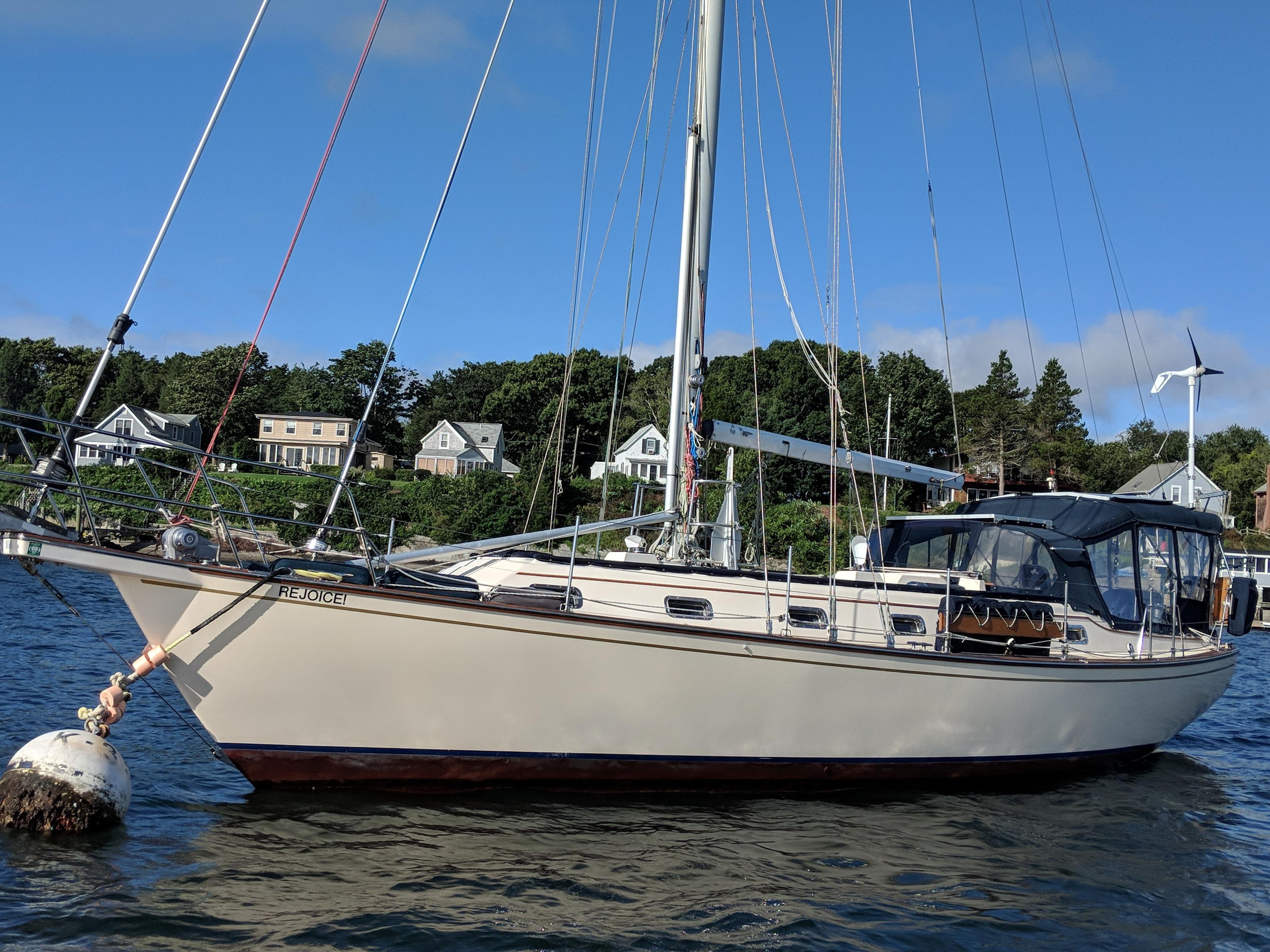 44 island packet sailboat