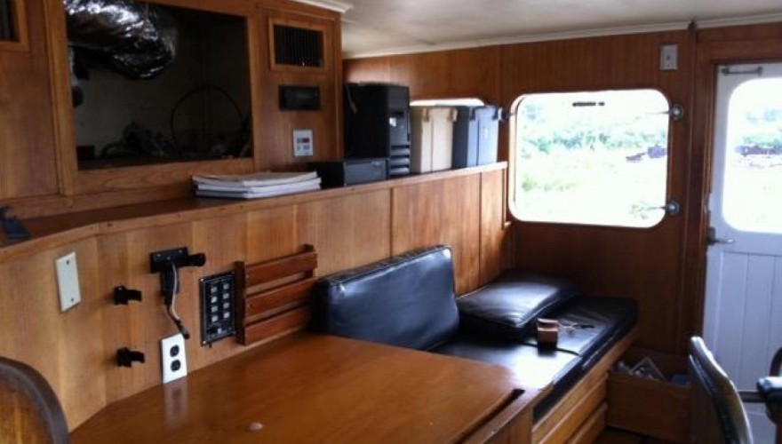 86 Feadship Current wheel house