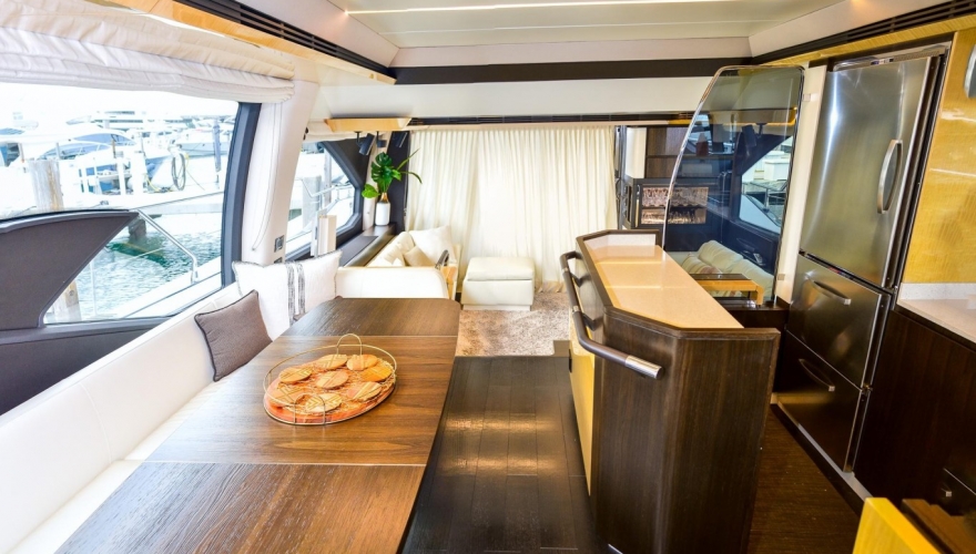66 Azimut 