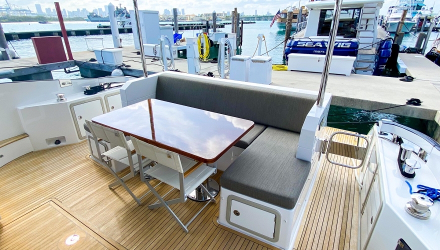 66 Azimut 