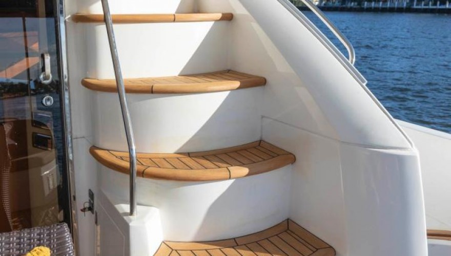 66 Sunseeker 