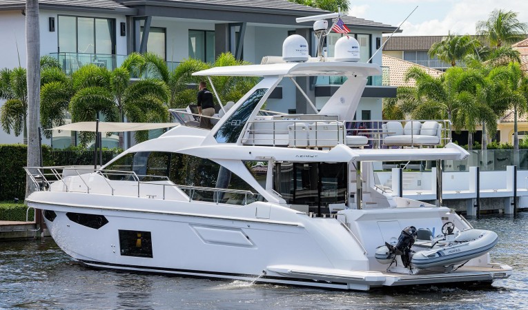 60 Azimut 