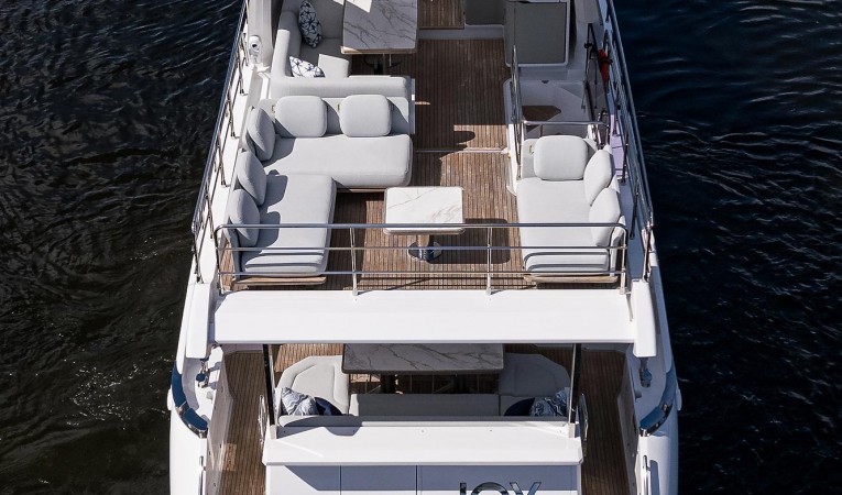 60 Azimut 