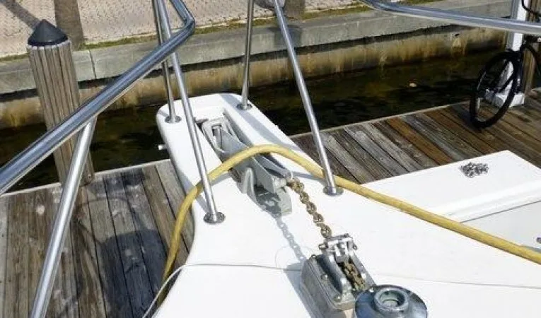 48 Ocean Bow Pulpit & Windlass