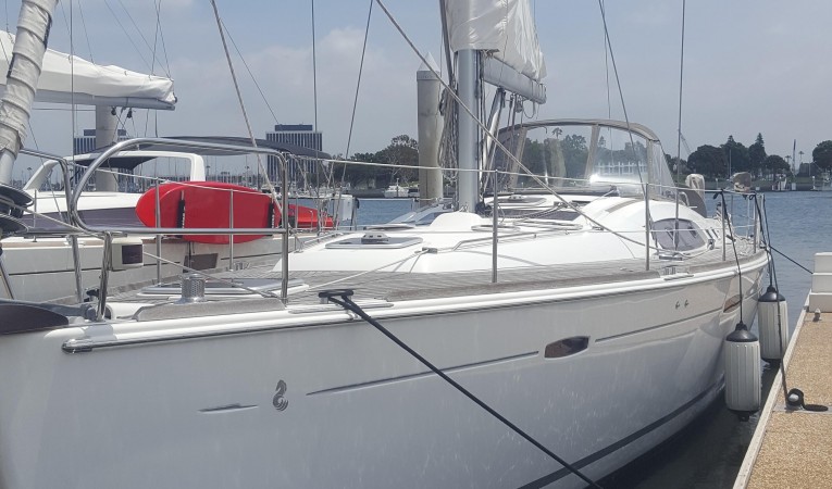 49 Beneteau Docking