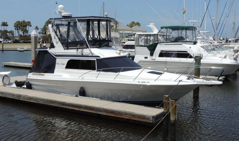33 Chris-Craft 