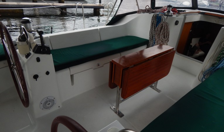 47 Beneteau Cockpit
