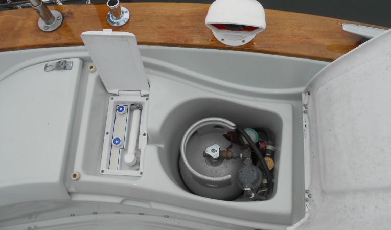 38 Ericson cockpit shower...propane locker