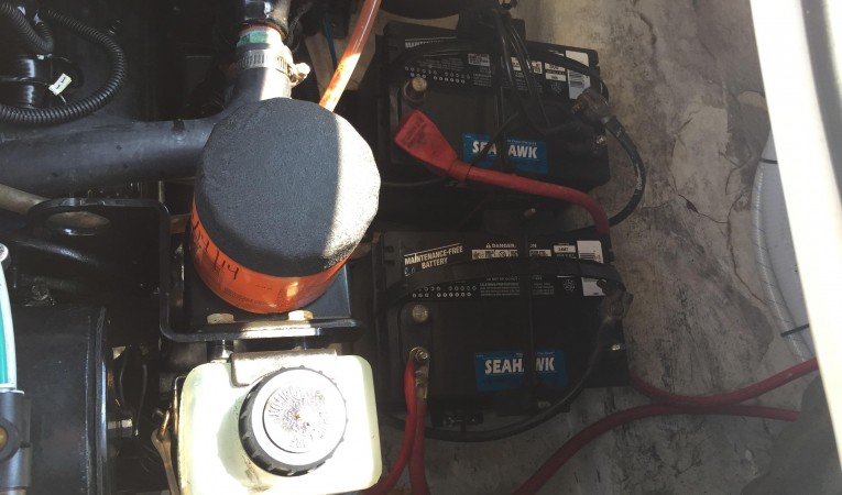 28 Rinker New Batteries