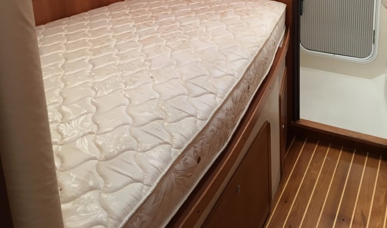 47 Catalina 2004 Catalina 470