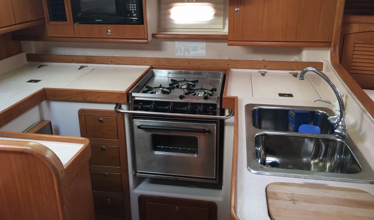 47 Catalina 2004 Catalina 470