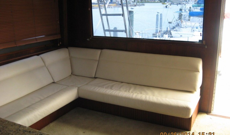 55 Hatteras Salon Couch