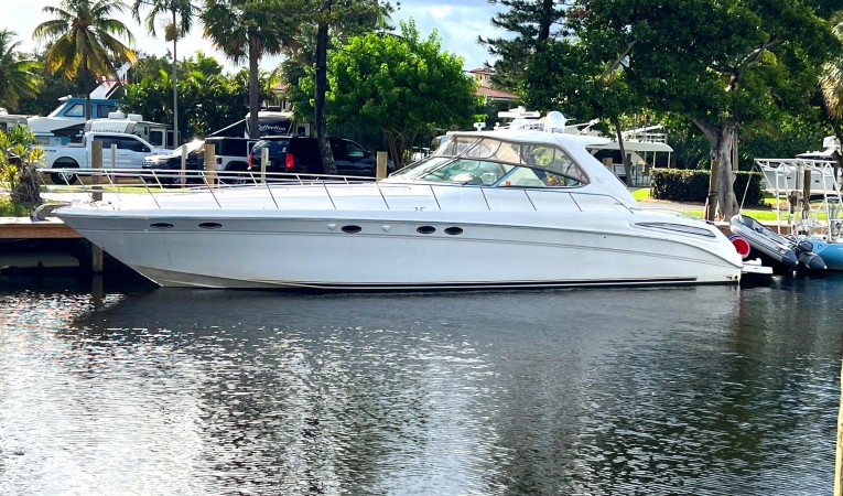 54 Sea Ray 