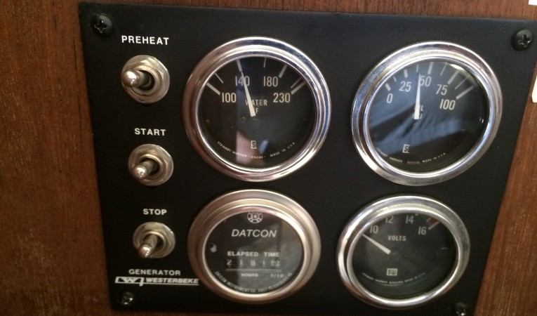 41 Viking Generator Controls