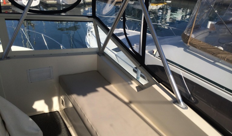 41 Viking Flybridge Side Bench
