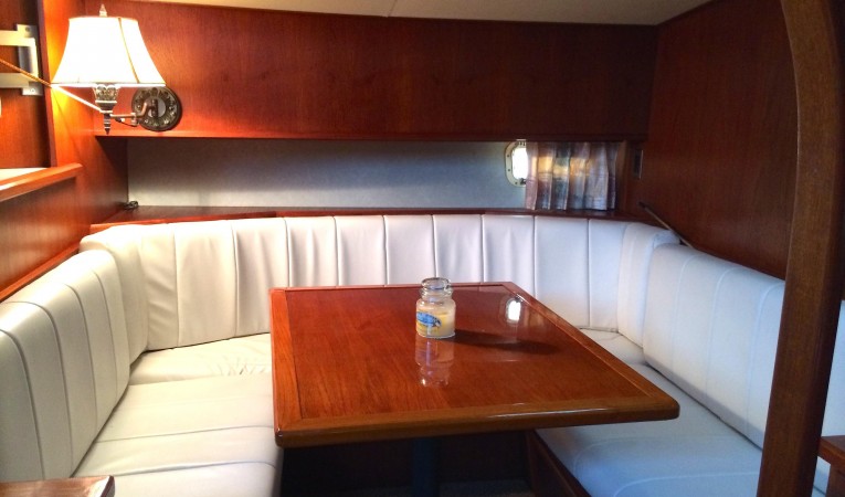 41 Viking Convertible Dinette