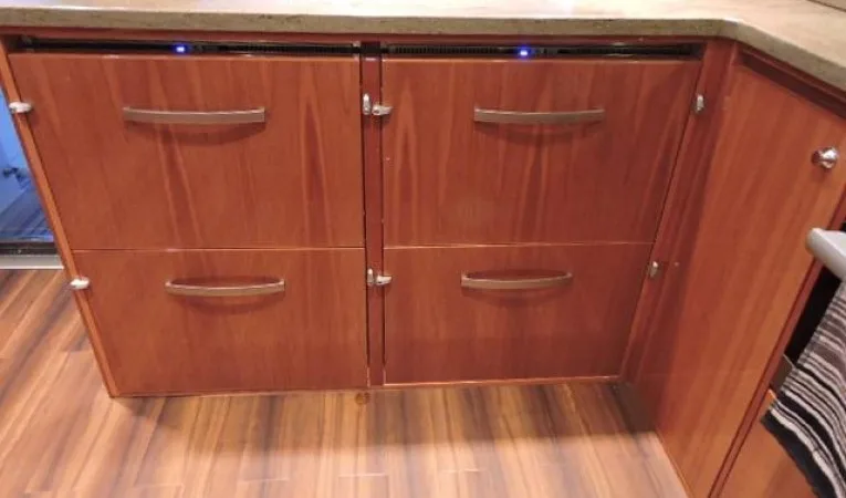 63 Riviera Galley