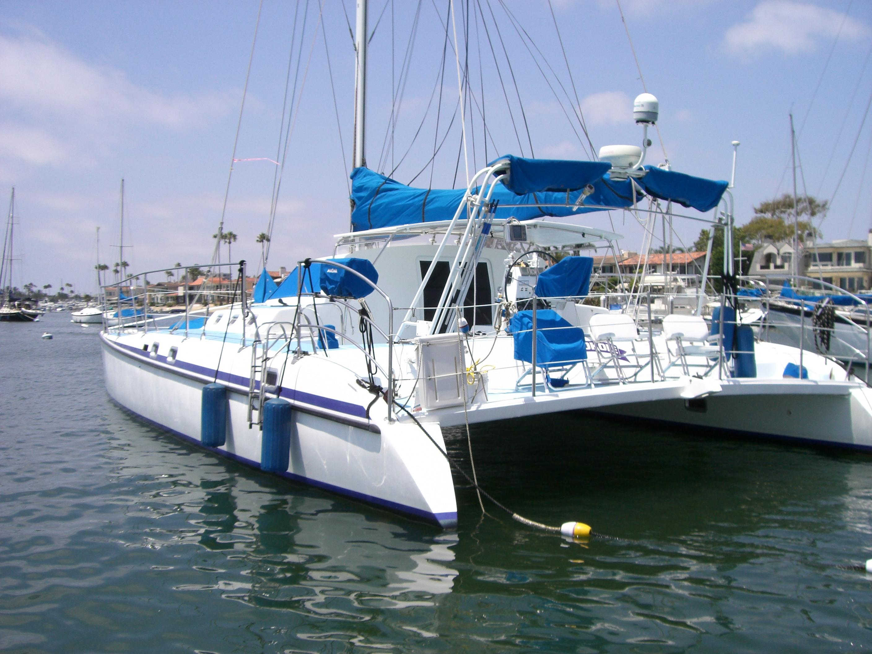 47 Conser 2000 Wet Okole Newport Beach, California Sold on 2022-04-04 by  Denison Yacht Sales