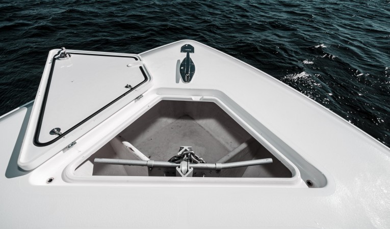 35 Contender Anchor Locker Open