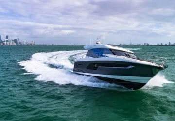 52' Prestige 2026