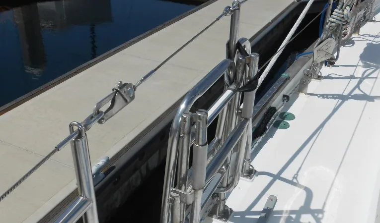 44 Kelly Peterson Stainless boarding ladder