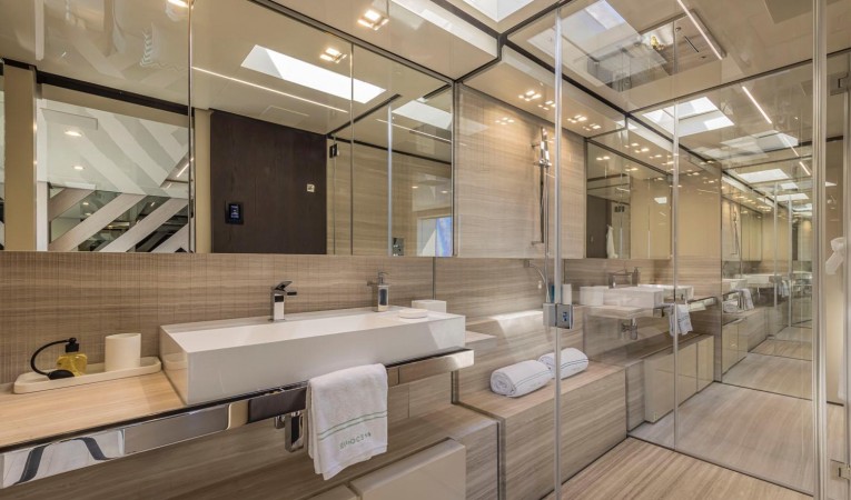 125 Rosetti Superyachts 