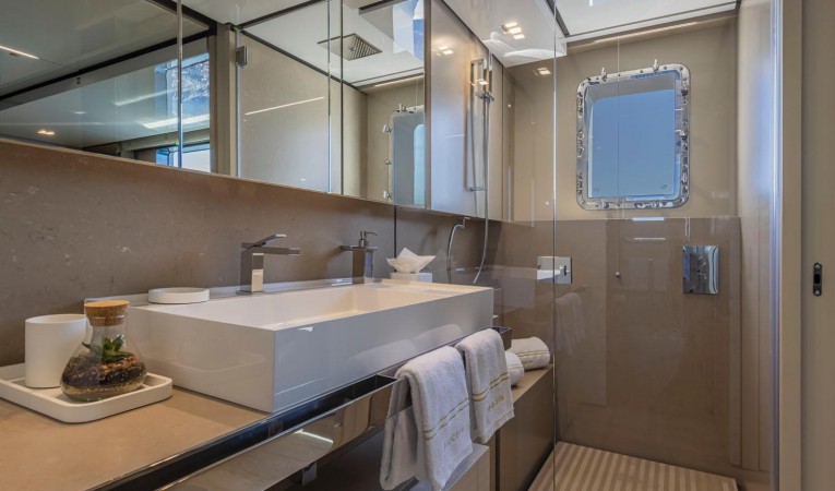 125 Rosetti Superyachts 