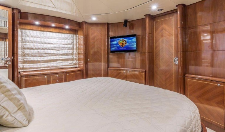 79 Leopard Guest Stateroom