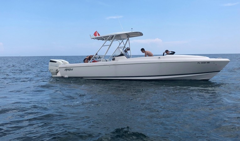 32 Intrepid 