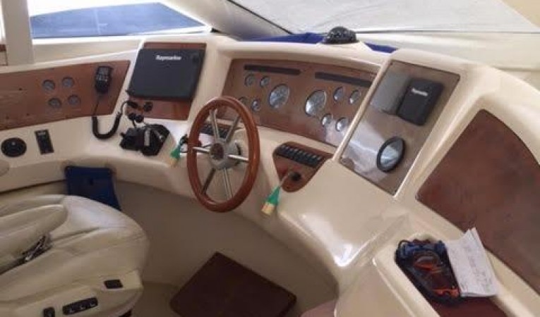 58 Azimut 