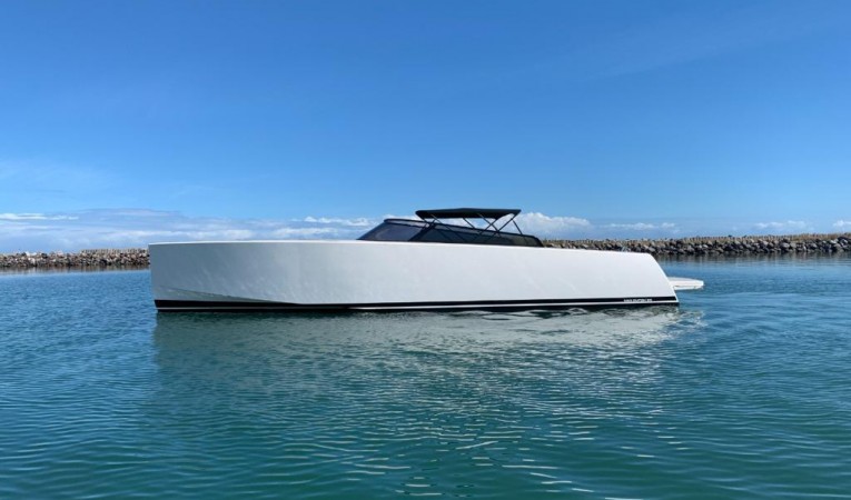 55 VanDutch 