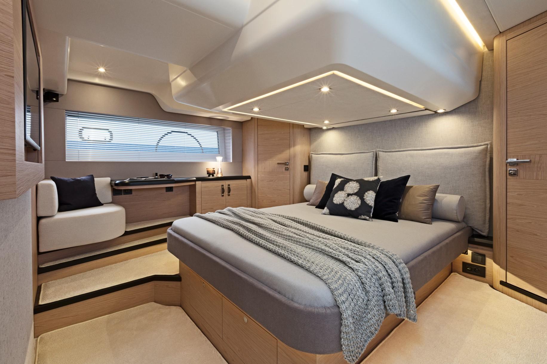 52 Beneteau 