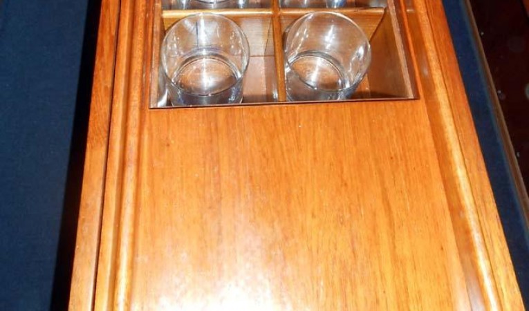 37 Nautor Swan Table strorage