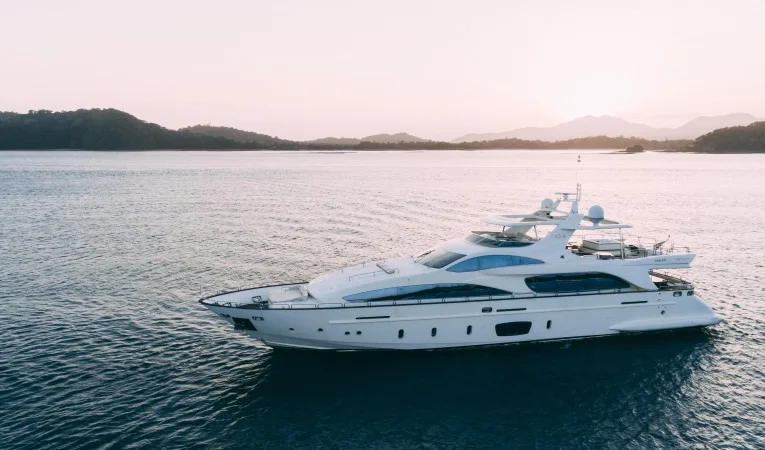 105 Azimut 