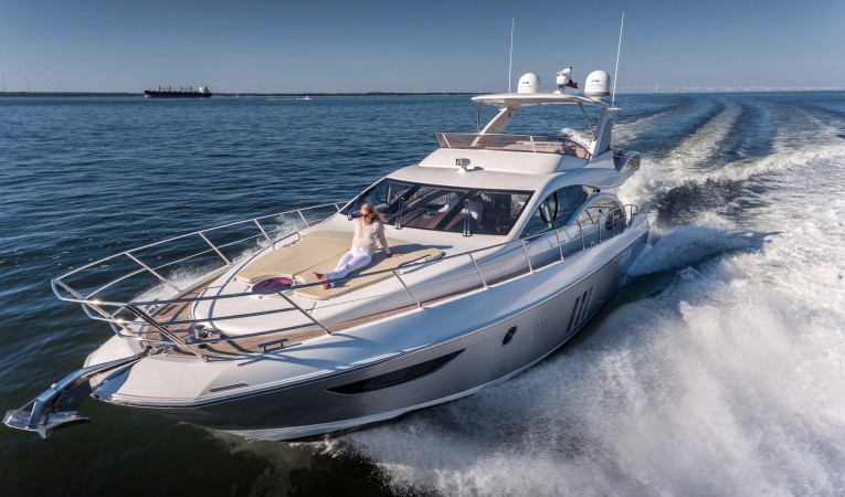 60 Azimut 
