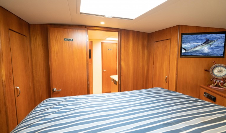 40 Cabo Master Aft with TV