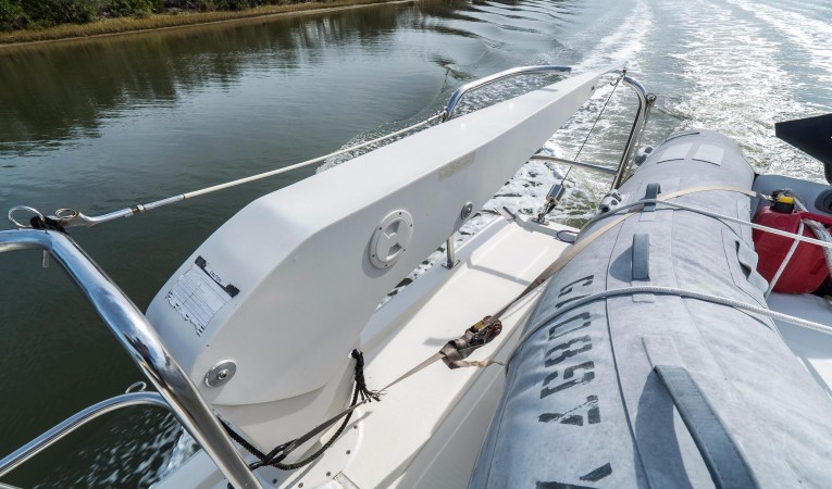 42 North Pacific Davit