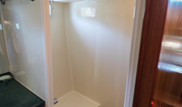 42 North Pacific Shower