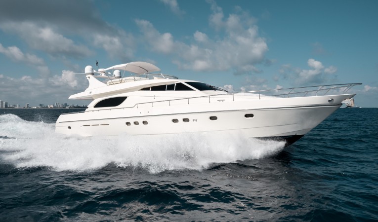 72 Ferretti Yachts 