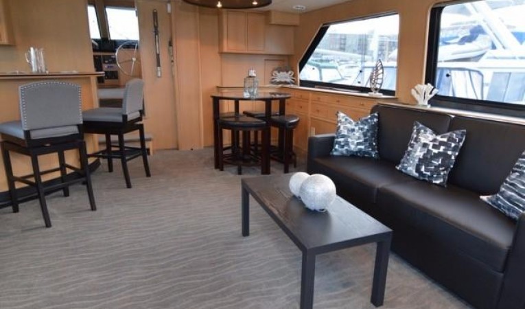 58 Cooper Yachts Saloon- Forward/Starboards