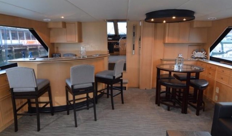 58 Cooper Yachts Salon- Looking forward