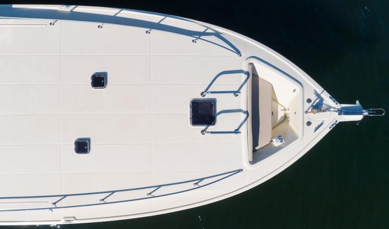 52 Midnight Lace Overhead Bow Rumble Seat