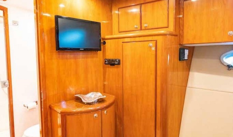 52 Midnight Lace Master Stateroom LCD TV