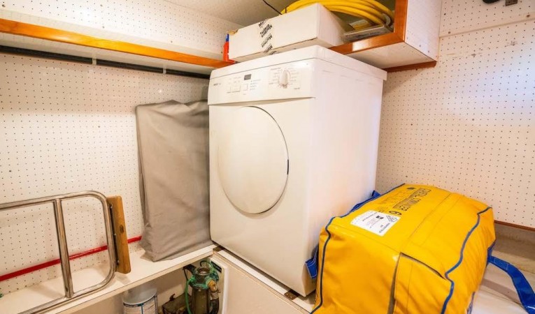 52 Midnight Lace Laundry And Storage Room