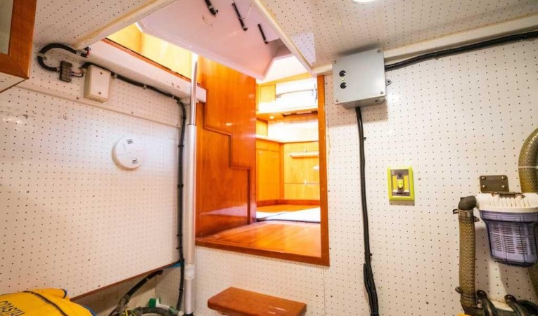 52 Midnight Lace Laundry And Storage Room